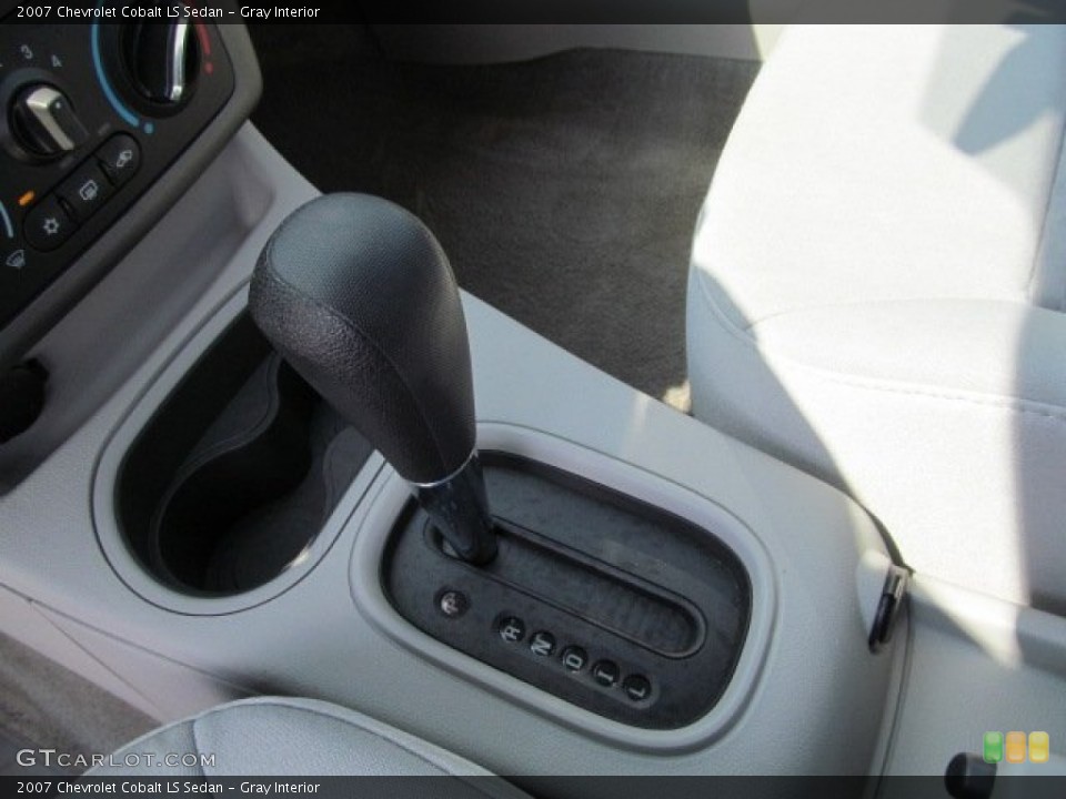 Gray Interior Transmission for the 2007 Chevrolet Cobalt LS Sedan #68565661