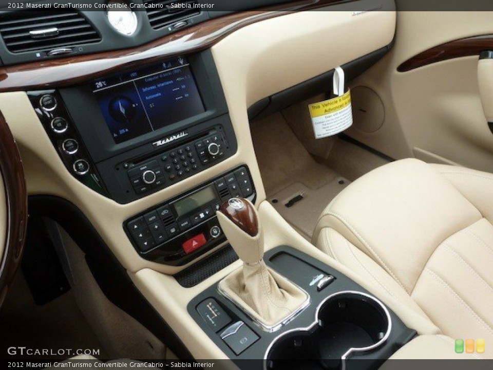 Sabbia Interior Controls for the 2012 Maserati GranTurismo Convertible GranCabrio #68569171