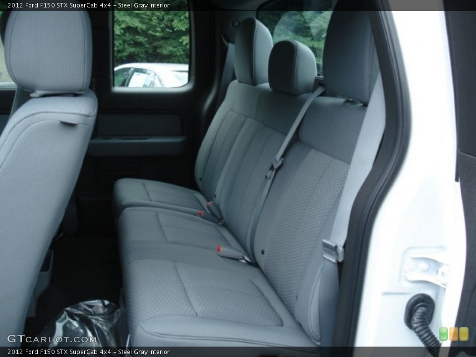 Steel Gray Interior Photo for the 2012 Ford F150 STX SuperCab 4x4 #68577001
