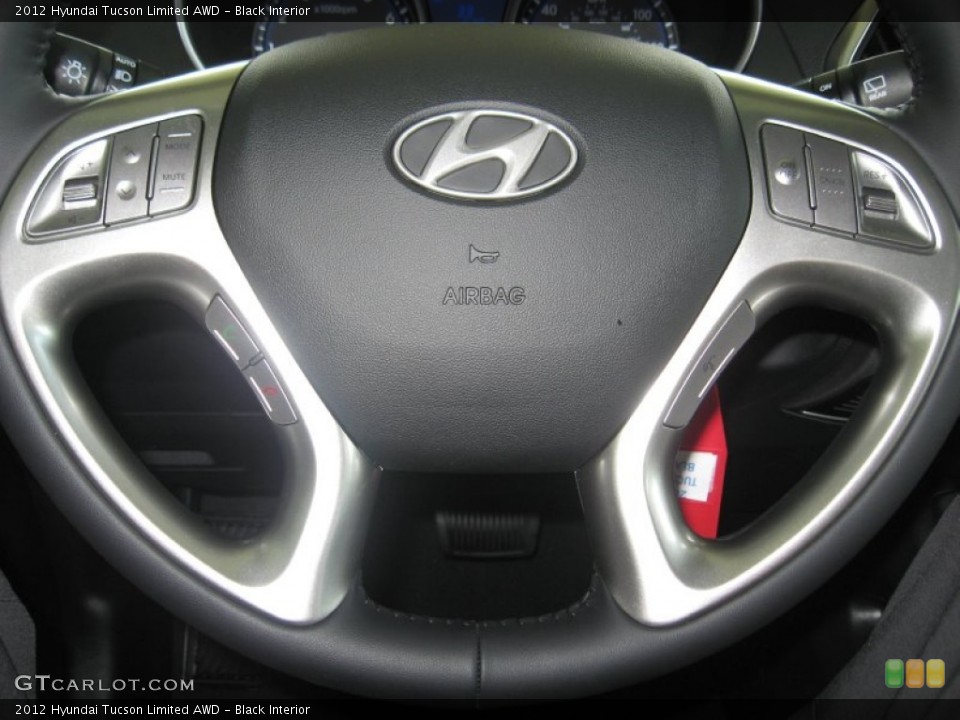 Black Interior Controls for the 2012 Hyundai Tucson Limited AWD #68580704