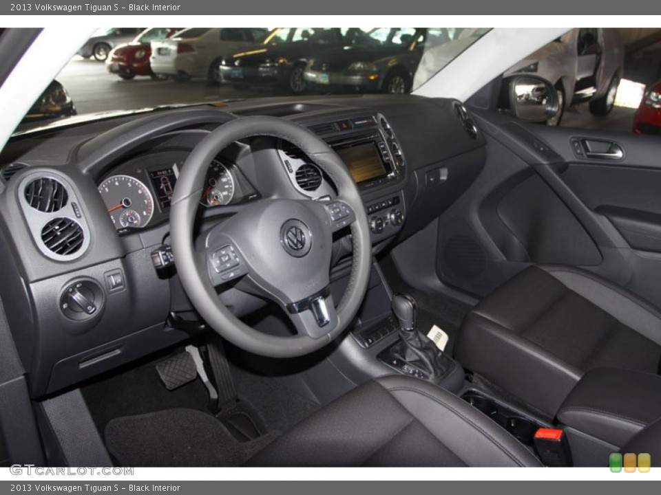 Black Interior Prime Interior for the 2013 Volkswagen Tiguan S #68588909