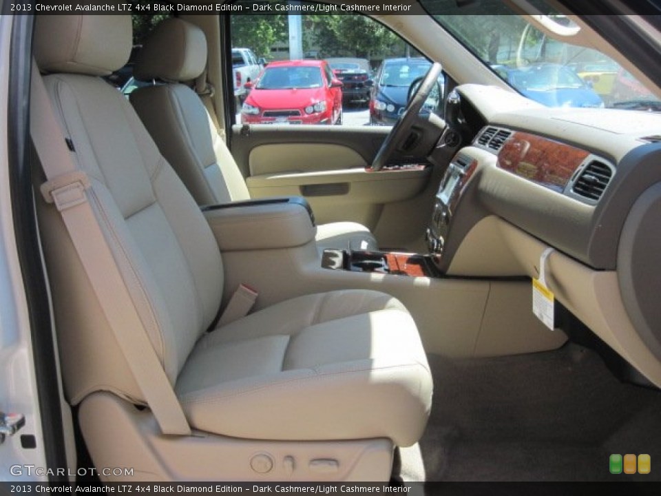 Dark Cashmere/Light Cashmere Interior Photo for the 2013 Chevrolet Avalanche LTZ 4x4 Black Diamond Edition #68589134