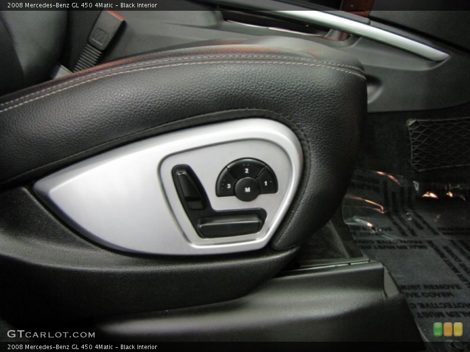 Black Interior Controls for the 2008 Mercedes-Benz GL 450 4Matic #68593706