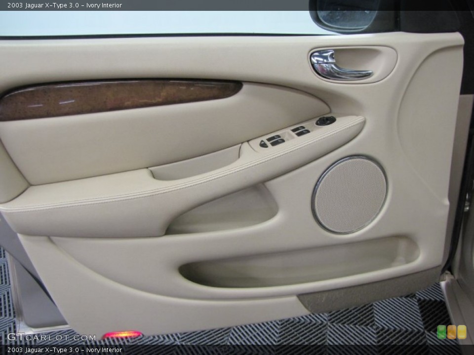 Ivory Interior Door Panel for the 2003 Jaguar X-Type 3.0 #68594971