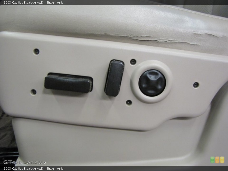 Shale Interior Controls for the 2003 Cadillac Escalade AWD #68595419