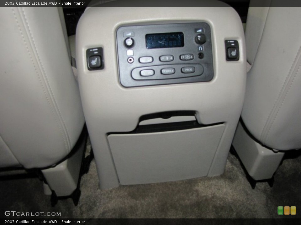 Shale Interior Controls for the 2003 Cadillac Escalade AWD #68595641