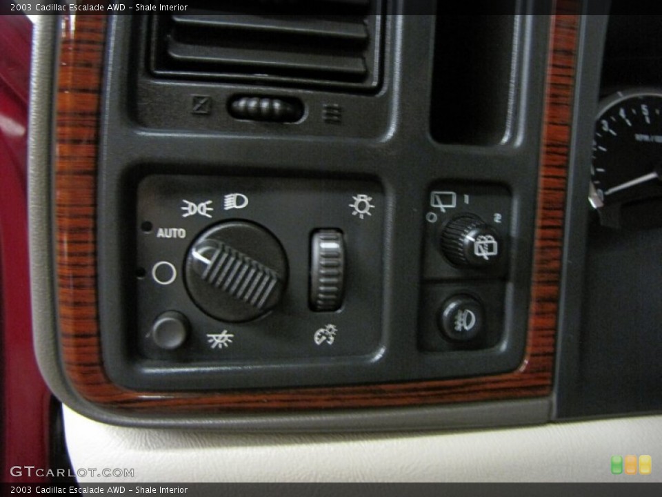 Shale Interior Controls for the 2003 Cadillac Escalade AWD #68595647