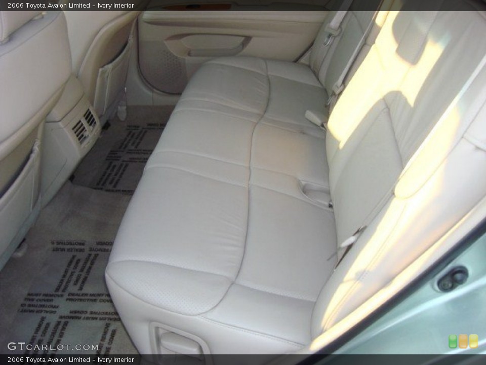 Ivory Interior Rear Seat for the 2006 Toyota Avalon Limited #68600189