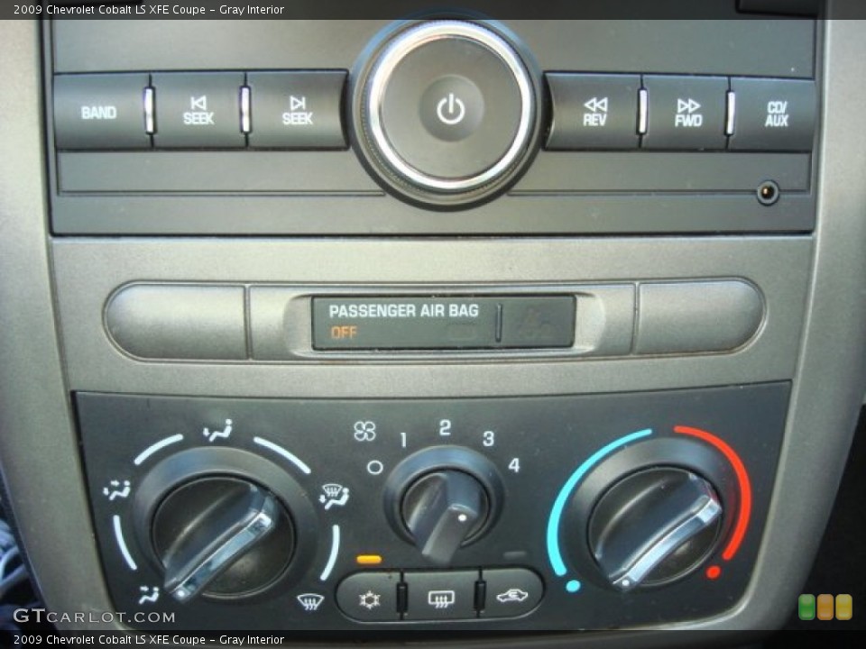 Gray Interior Controls for the 2009 Chevrolet Cobalt LS XFE Coupe #68601236