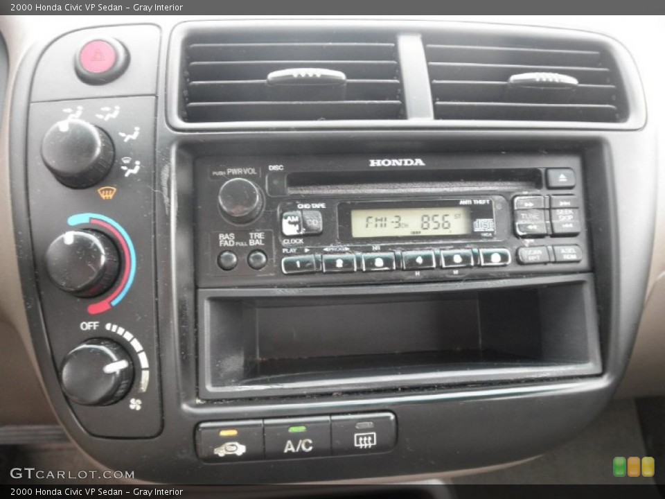 Gray Interior Controls for the 2000 Honda Civic VP Sedan #68604782