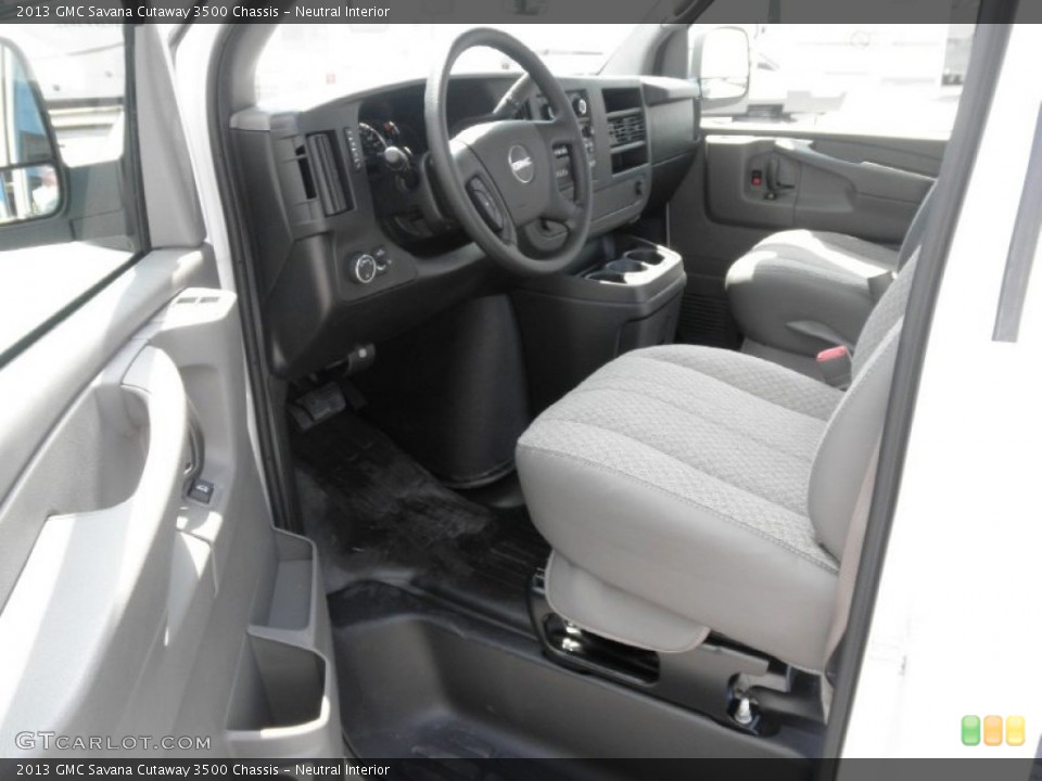 Neutral Interior Photo for the 2013 GMC Savana Cutaway 3500 Chassis #68605727