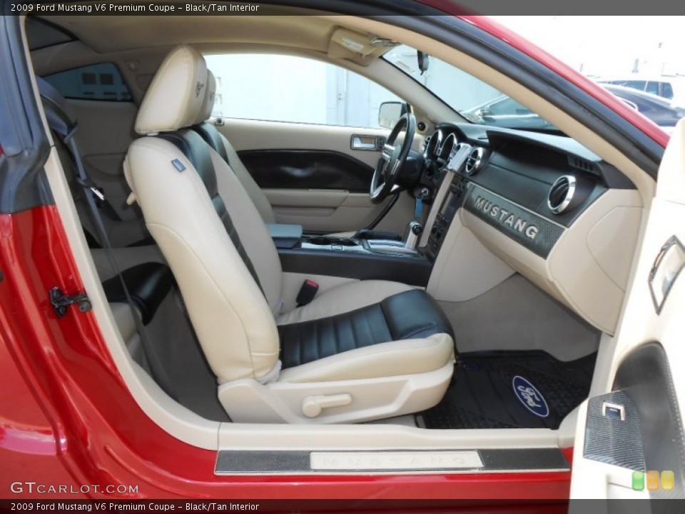 Black/Tan Interior Photo for the 2009 Ford Mustang V6 Premium Coupe #68609756
