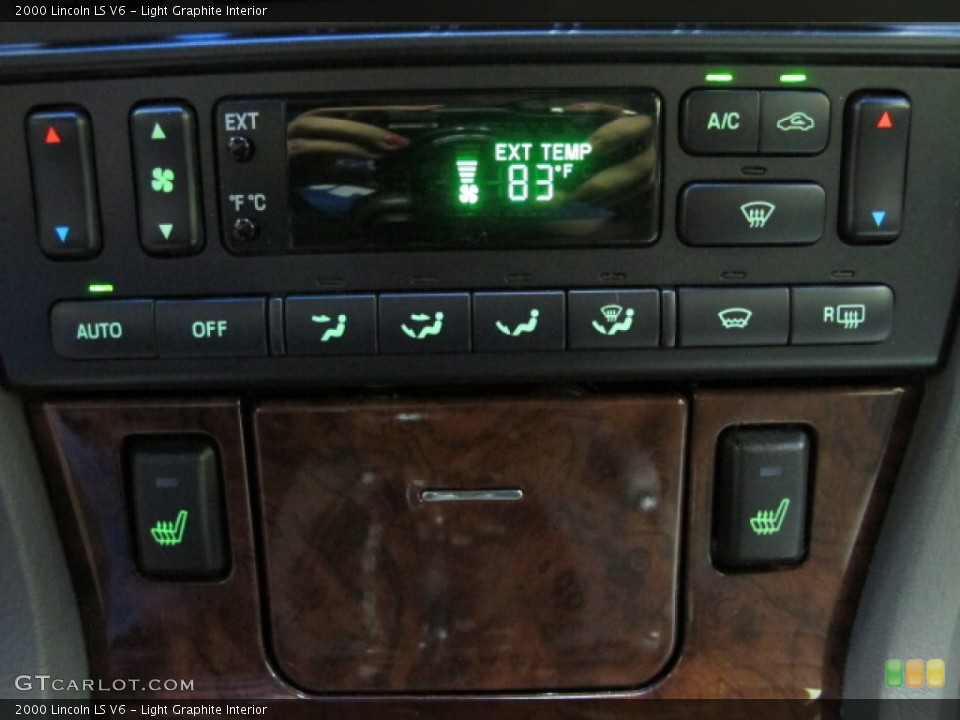 Light Graphite Interior Controls for the 2000 Lincoln LS V6 #68611926