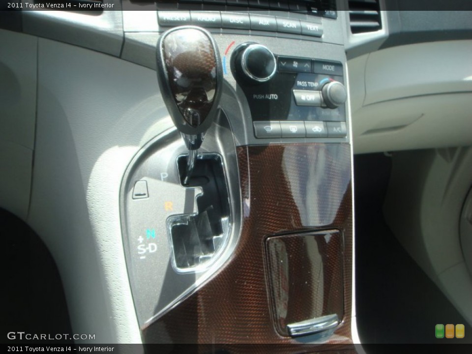 Ivory Interior Transmission for the 2011 Toyota Venza I4 #68617409