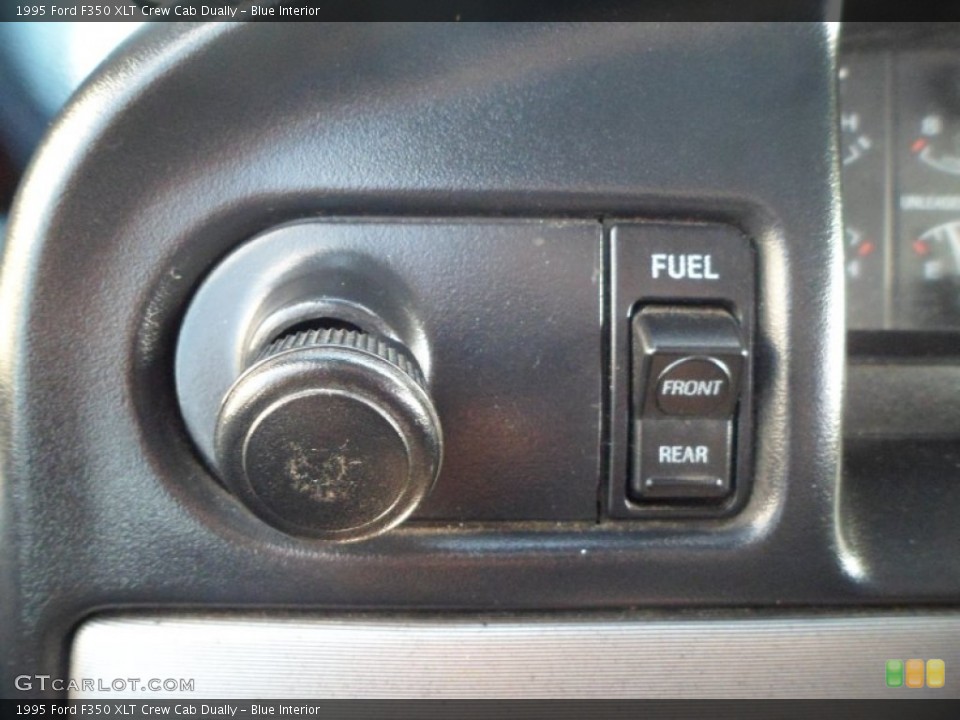 Blue Interior Controls for the 1995 Ford F350 XLT Crew Cab Dually #68641600