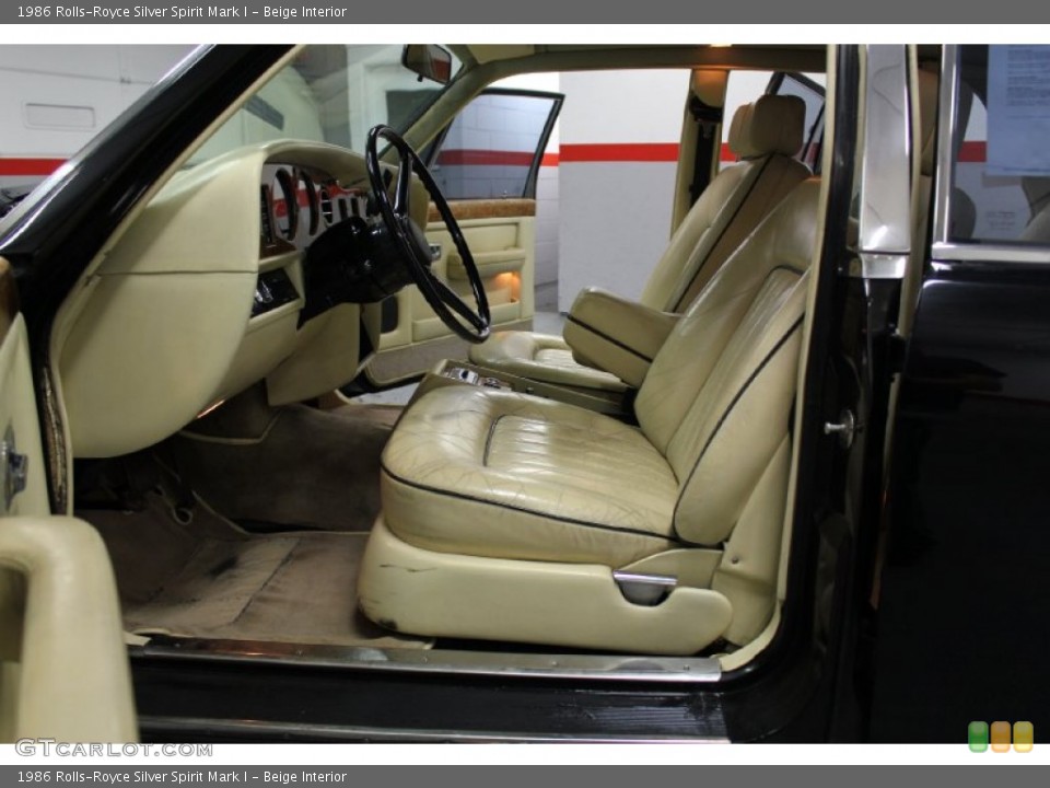 Beige Interior Photo for the 1986 Rolls-Royce Silver Spirit Mark I #68643997