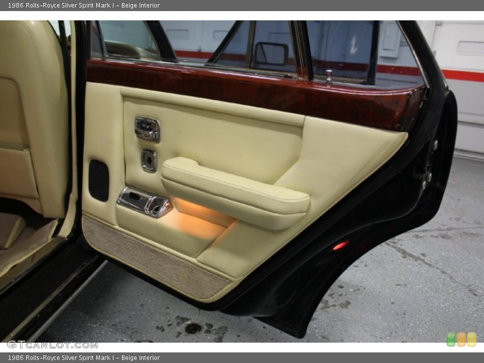 Beige Interior Door Panel for the 1986 Rolls-Royce Silver Spirit Mark I #68644171