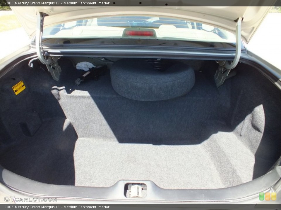 Medium Parchment Interior Trunk for the 2005 Mercury Grand Marquis LS #68668456