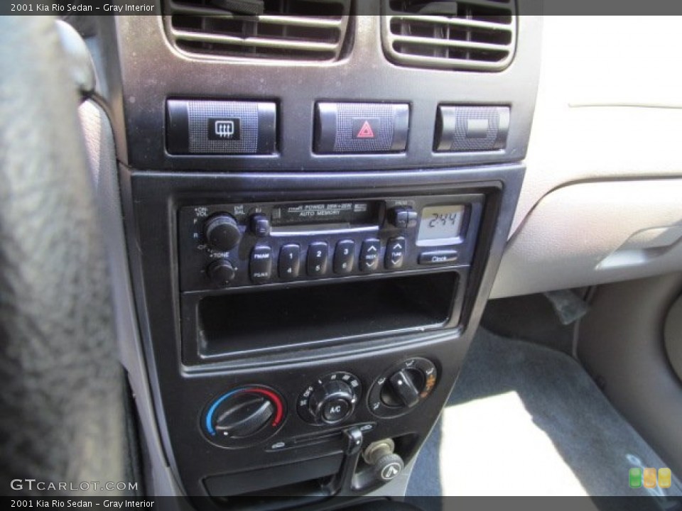 Gray Interior Controls for the 2001 Kia Rio Sedan #68672482