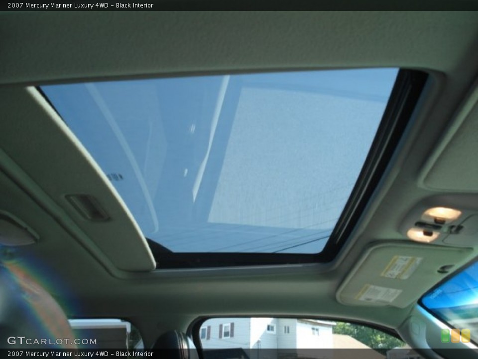Black Interior Sunroof for the 2007 Mercury Mariner Luxury 4WD #68676121