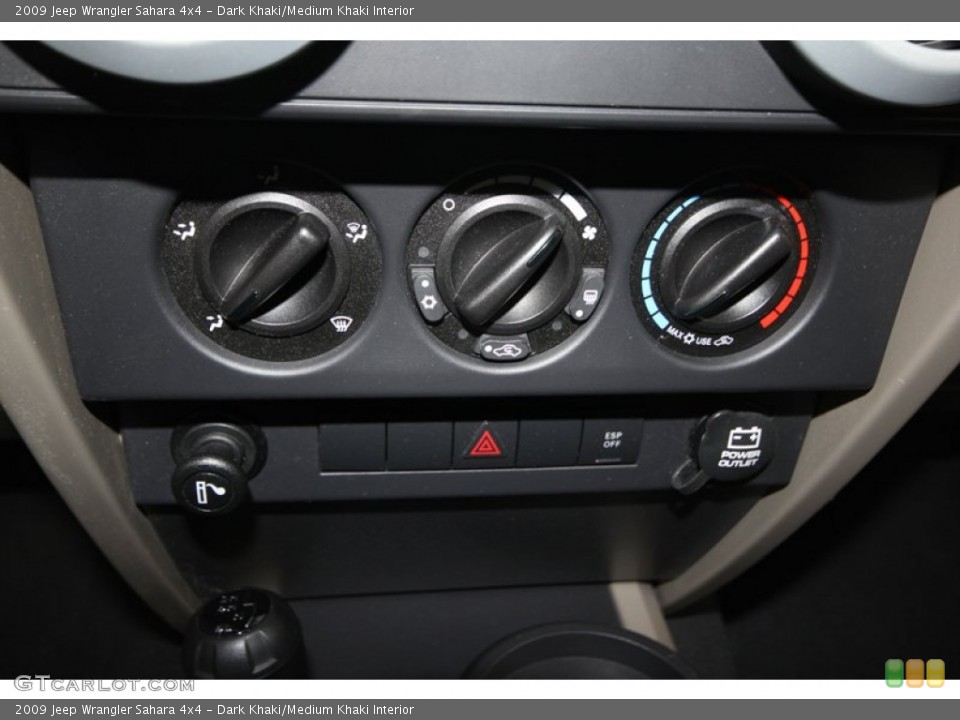 Dark Khaki/Medium Khaki Interior Controls for the 2009 Jeep Wrangler Sahara 4x4 #68679886