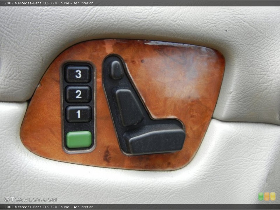 Ash Interior Controls for the 2002 Mercedes-Benz CLK 320 Coupe #68688166