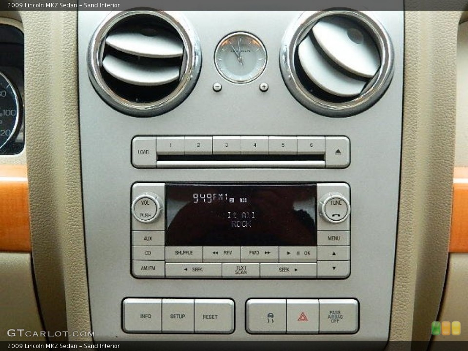 Sand Interior Audio System for the 2009 Lincoln MKZ Sedan #68690393