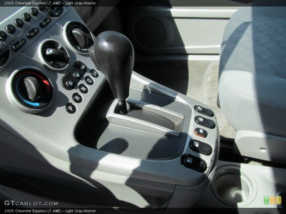 Light Gray Interior Transmission for the 2005 Chevrolet Equinox LT AWD #68697073