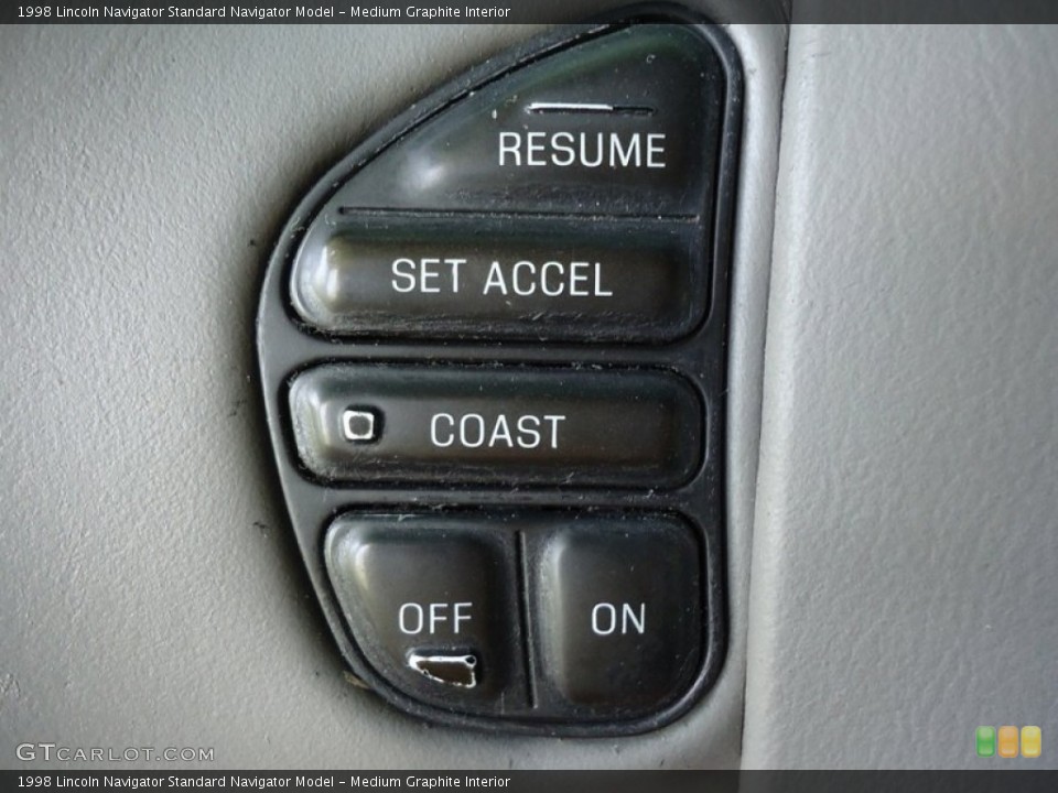 Medium Graphite Interior Controls for the 1998 Lincoln Navigator  #68700958