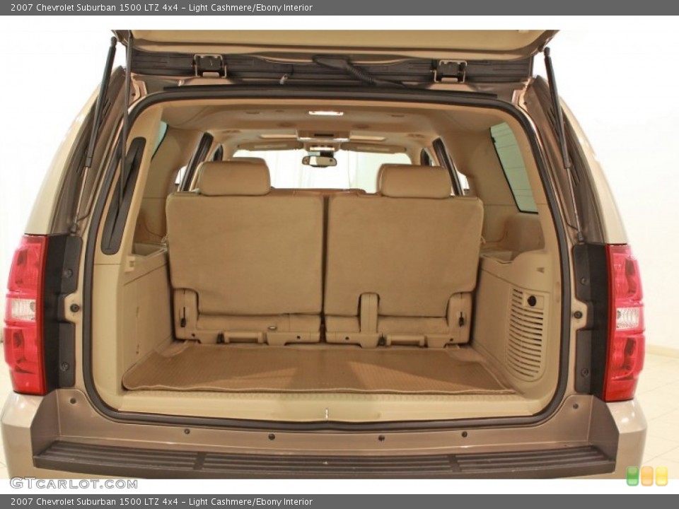 Light Cashmere/Ebony Interior Trunk for the 2007 Chevrolet Suburban 1500 LTZ 4x4 #68704249