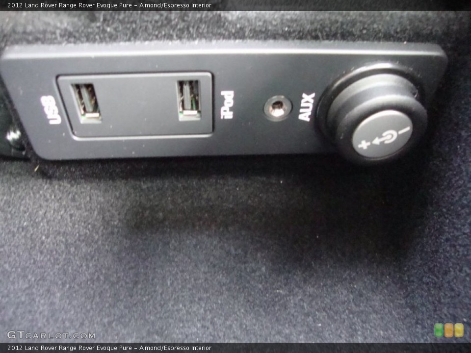 Almond/Espresso Interior Controls for the 2012 Land Rover Range Rover Evoque Pure #68705917