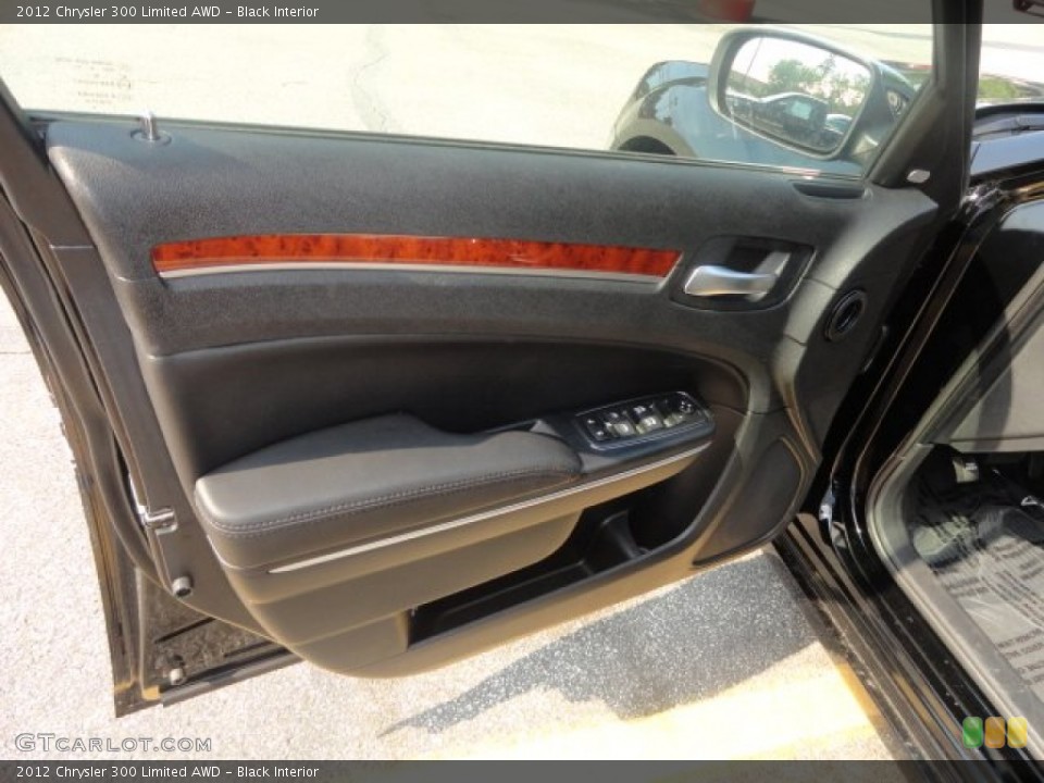 Black Interior Door Panel for the 2012 Chrysler 300 Limited AWD #68709433