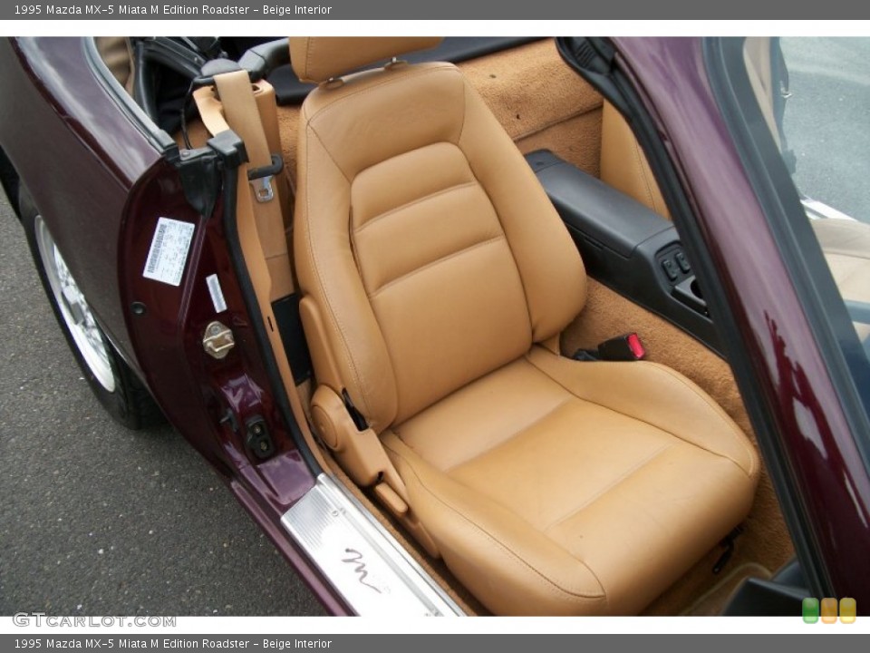 Beige 1995 Mazda MX-5 Miata Interiors