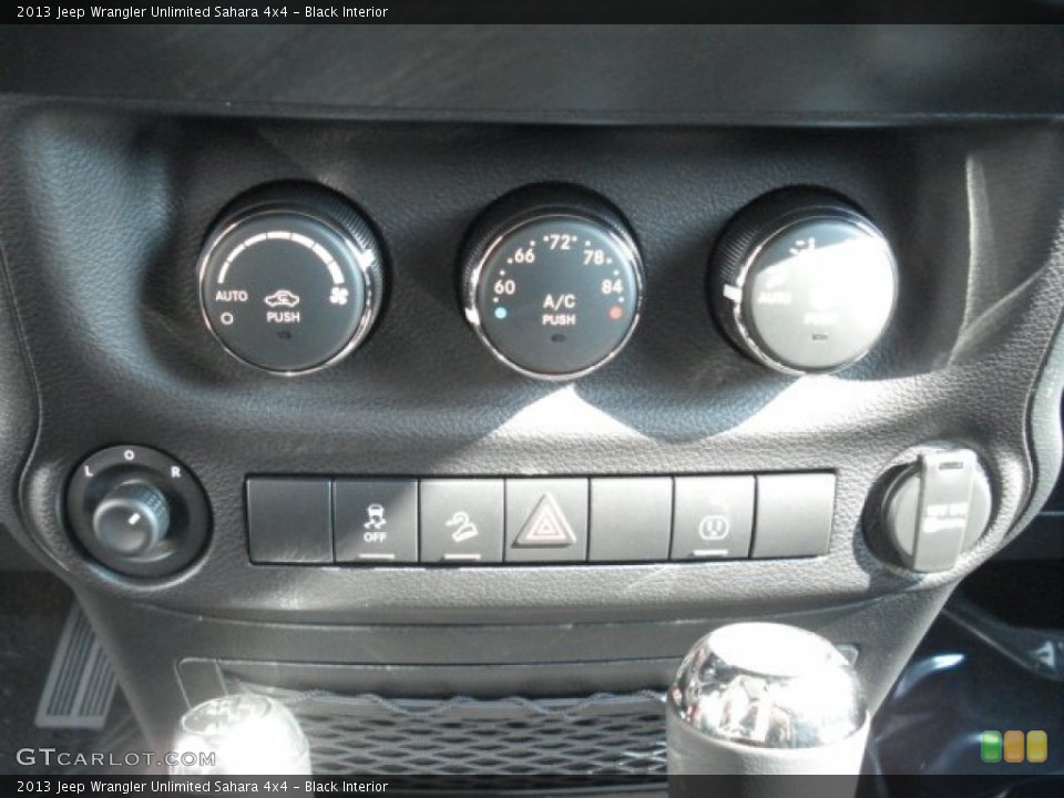 Black Interior Controls for the 2013 Jeep Wrangler Unlimited Sahara 4x4 #68713135