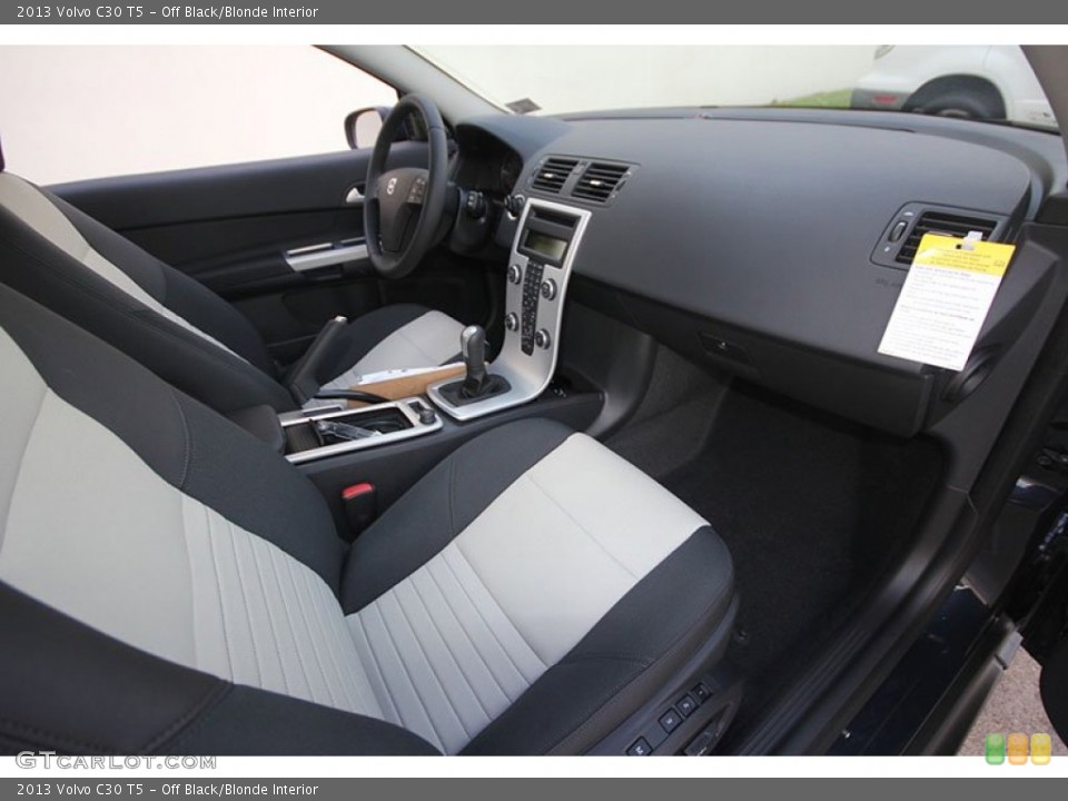 Off Black/Blonde Interior Photo for the 2013 Volvo C30 T5 #68719519