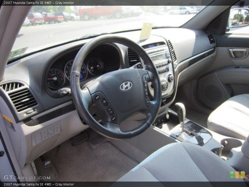 Gray Interior Prime Interior for the 2007 Hyundai Santa Fe SE 4WD #68721163
