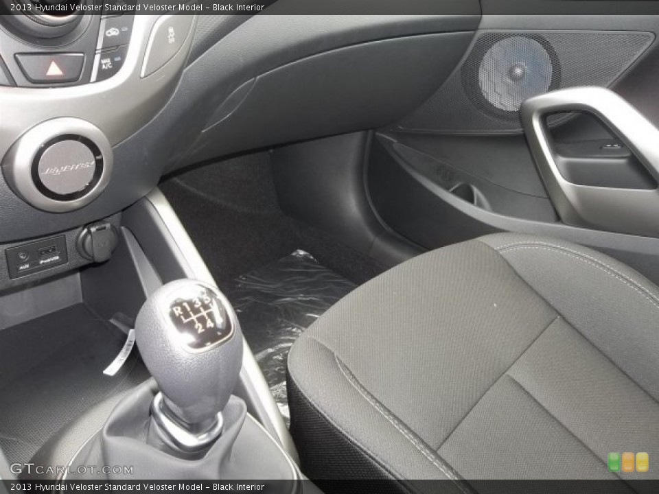 Black Interior Photo for the 2013 Hyundai Veloster  #68729185
