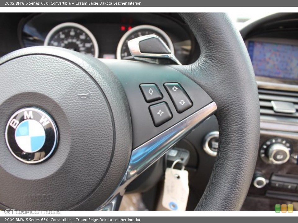 Cream Beige Dakota Leather Interior Controls for the 2009 BMW 6 Series 650i Convertible #68731327