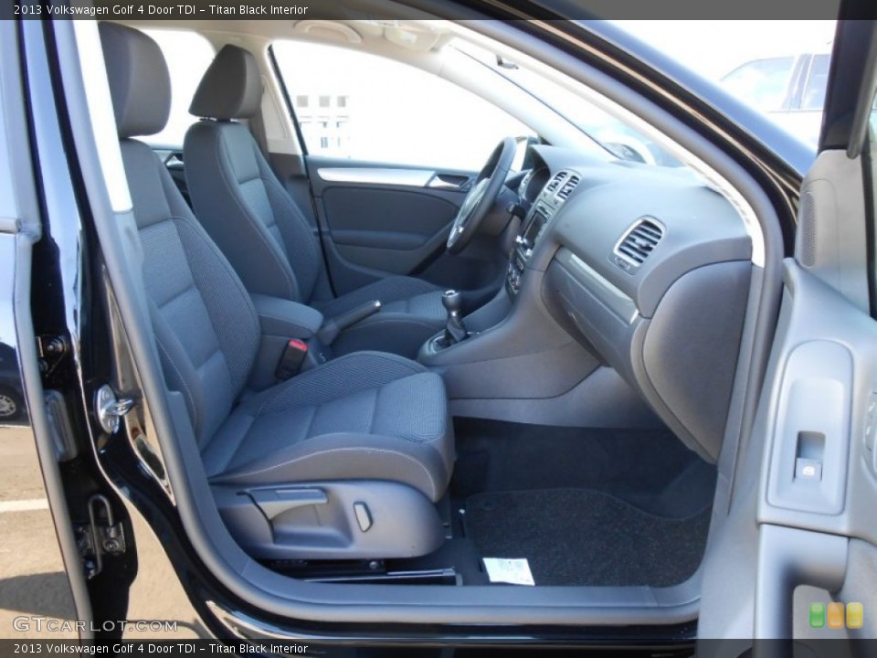 Titan Black Interior Photo for the 2013 Volkswagen Golf 4 Door TDI #68731633