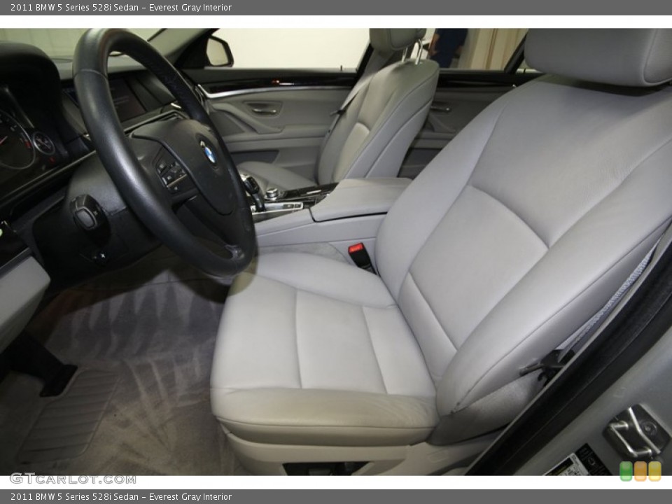 Everest Gray Interior Front Seat for the 2011 BMW 5 Series 528i Sedan #68735470