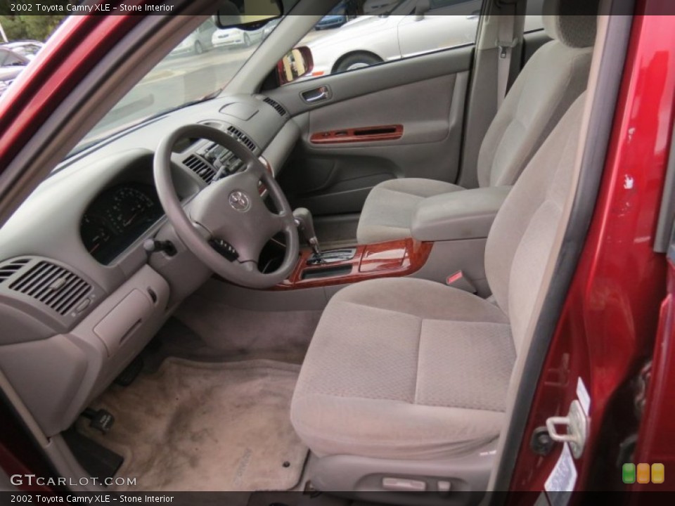 Stone Interior Photo for the 2002 Toyota Camry XLE #68739190