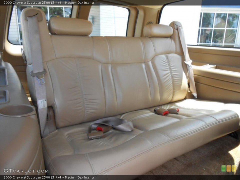 Medium Oak Interior Rear Seat for the 2000 Chevrolet Suburban 2500 LT 4x4 #68742289