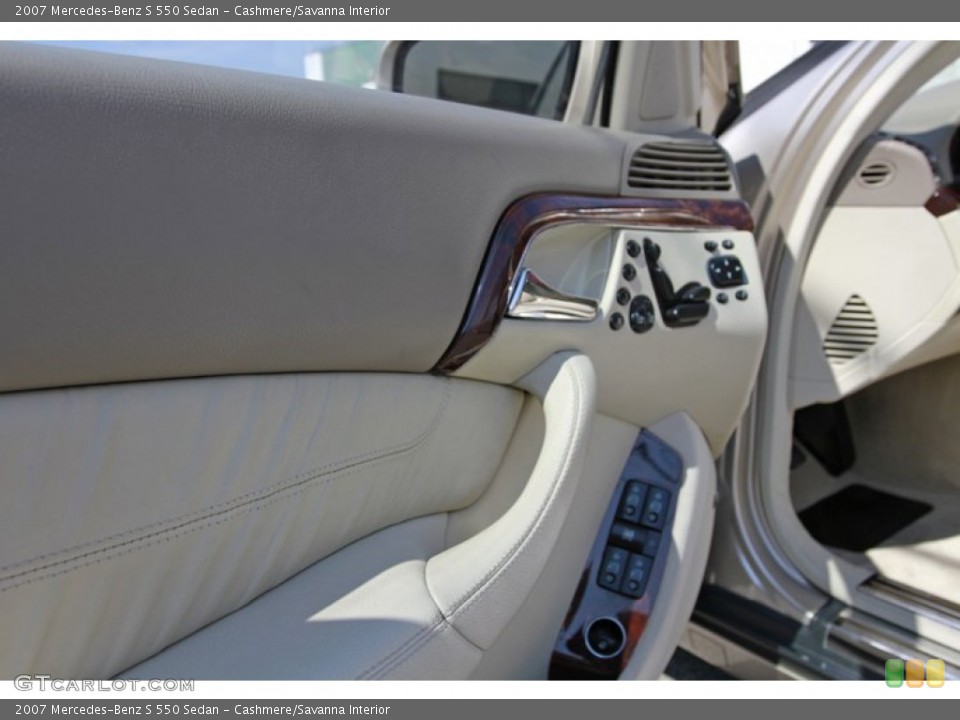 Cashmere/Savanna Interior Controls for the 2007 Mercedes-Benz S 550 Sedan #68748853