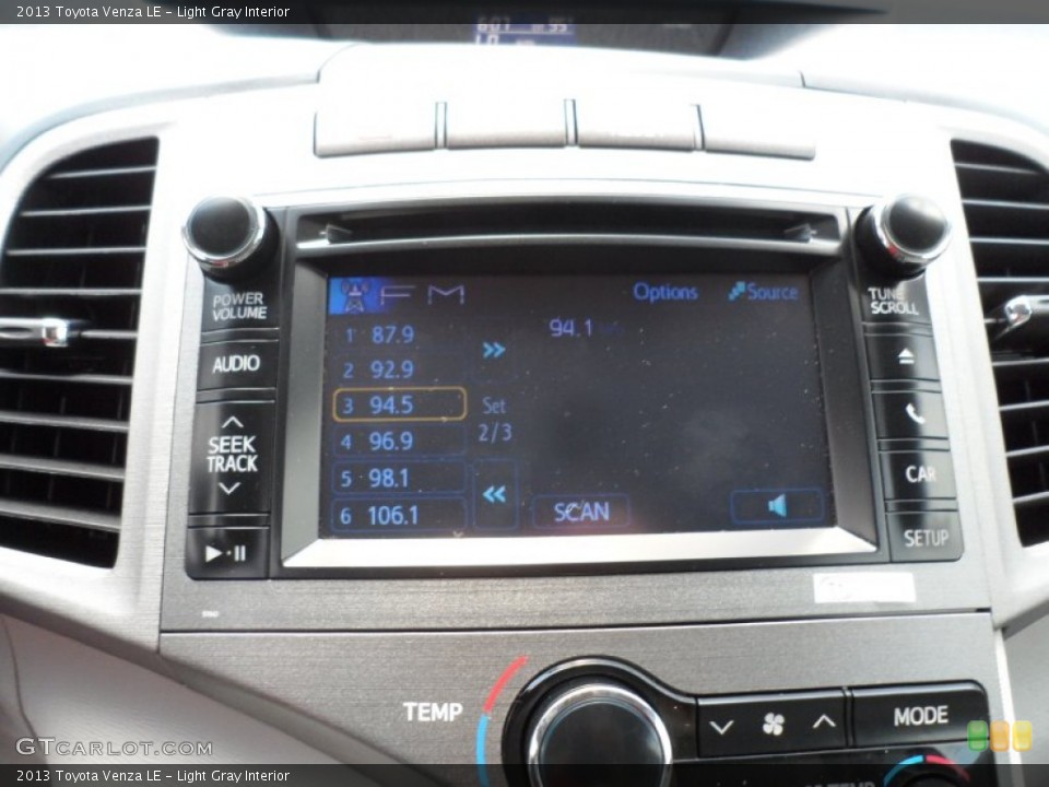 Light Gray Interior Controls for the 2013 Toyota Venza LE #68752351