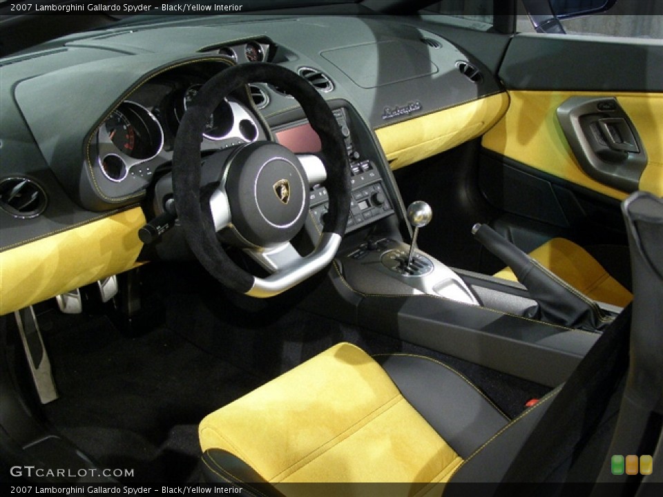 Black/Yellow 2007 Lamborghini Gallardo Interiors