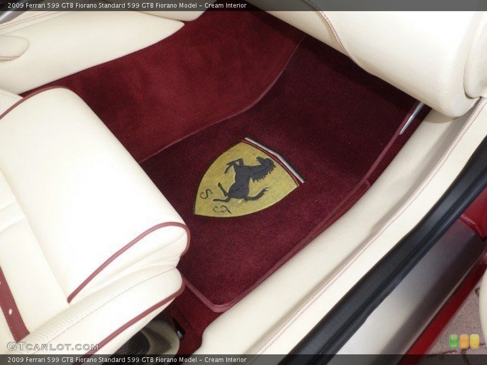 Cream Interior Photo for the 2009 Ferrari 599 GTB Fiorano  #68764678