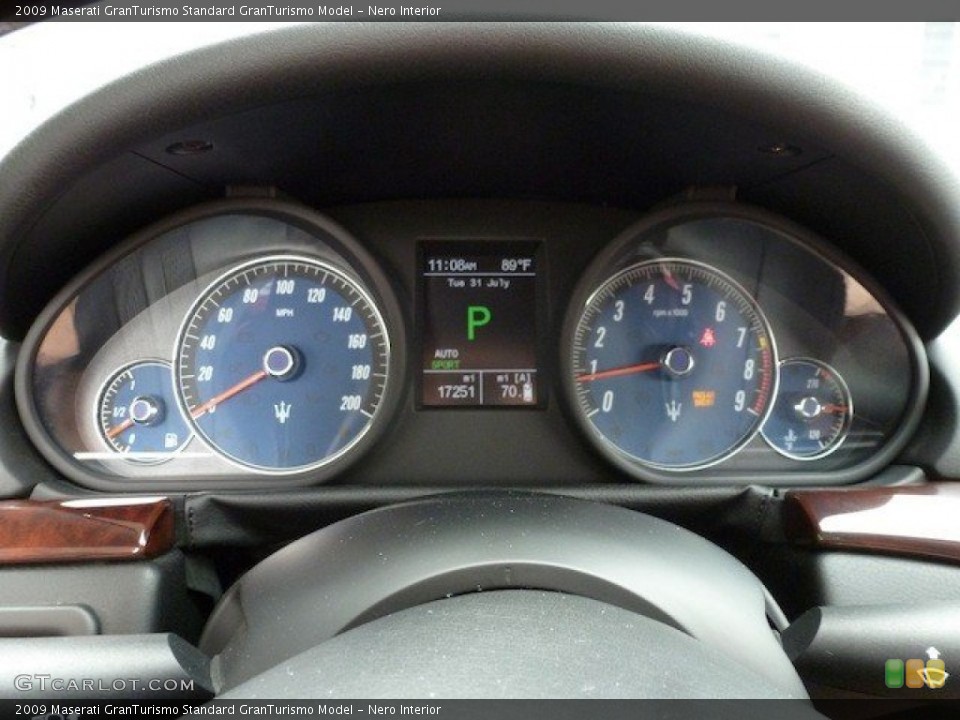 Nero Interior Gauges for the 2009 Maserati GranTurismo  #68764855