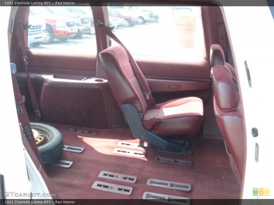 Red Interior Rear Seat for the 1991 Chevrolet Lumina MPV #68765140