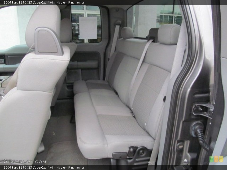 Medium Flint Interior Rear Seat for the 2006 Ford F150 XLT SuperCab 4x4 #68776706