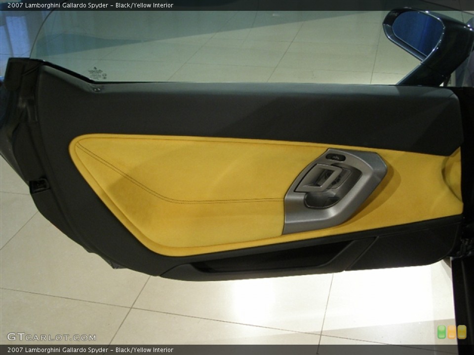 Black/Yellow Interior Door Panel for the 2007 Lamborghini Gallardo Spyder #68778